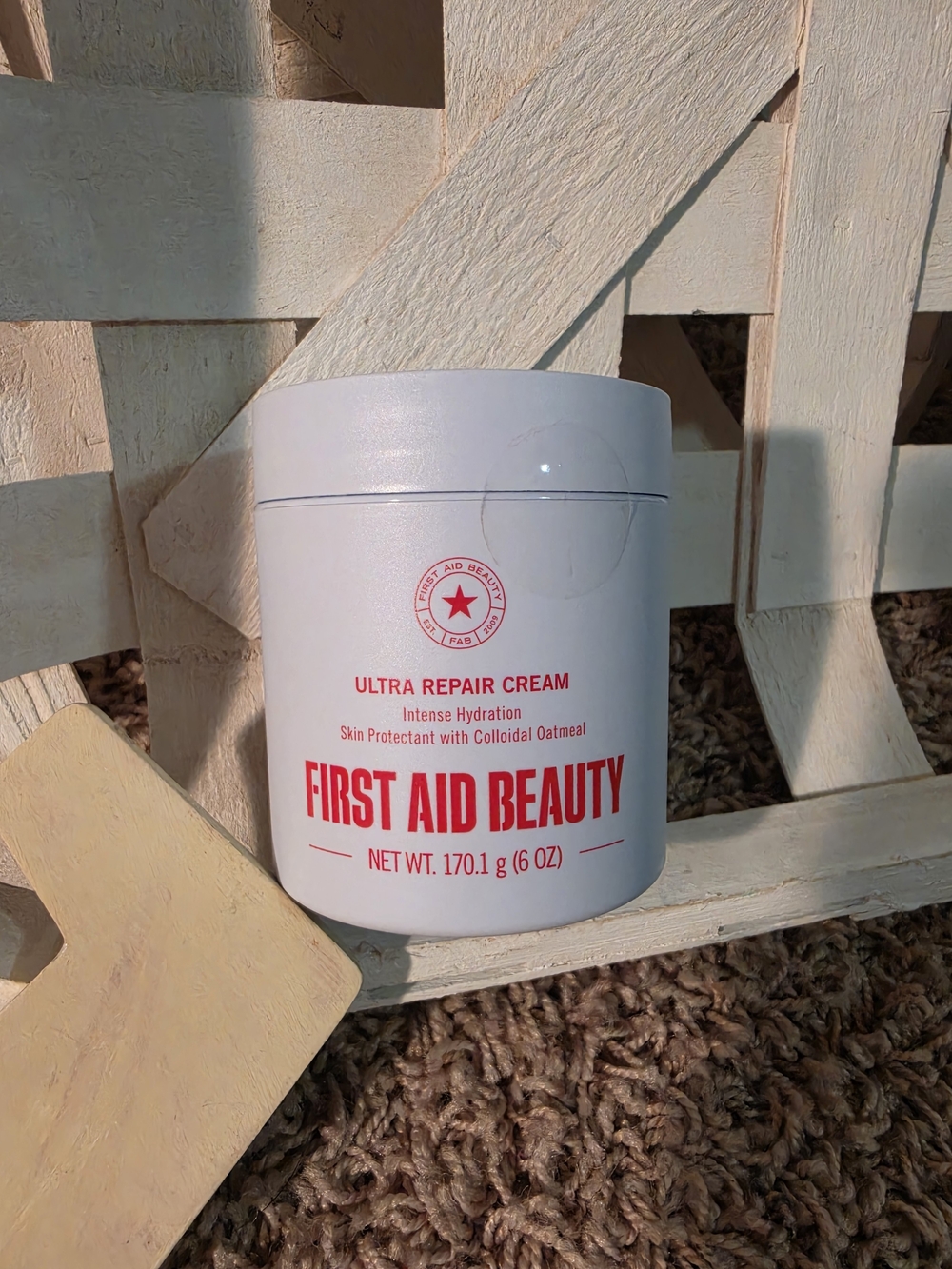First Aid Beauty Ultra Repair Cream – White Intensive Hydration